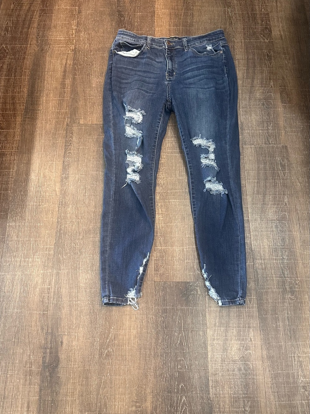 Judy Blue Dark Blue Denim Wash Distressed High Rise Jeans Size 15